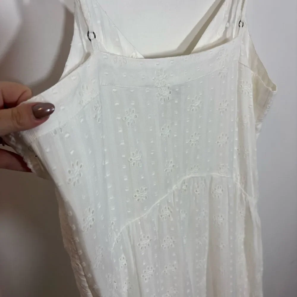 Sundance White Eyelet Arezzo Dress NEW Size Large - Picture 8 of 13